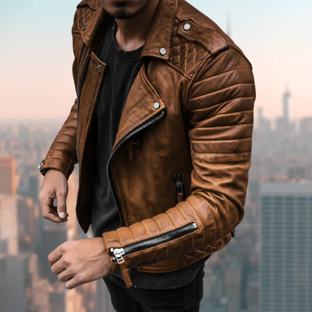 Daniel | Vadderad herrjacka i bikerstil