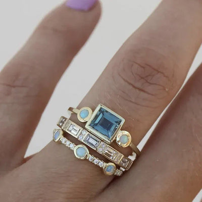 Sigrid | Vintage-ring med blå zirkon