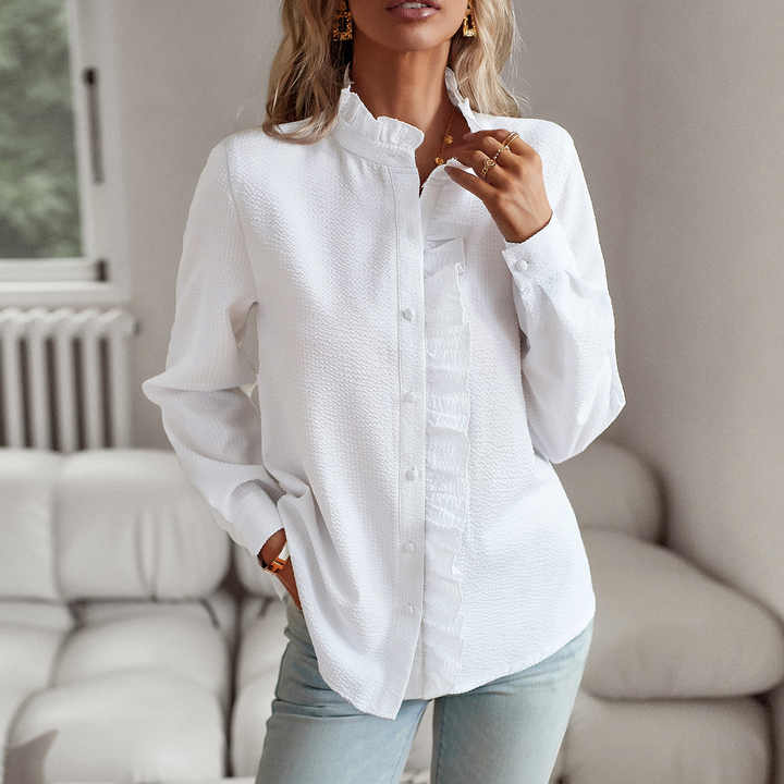 Silva | Blus med volanger och knappar